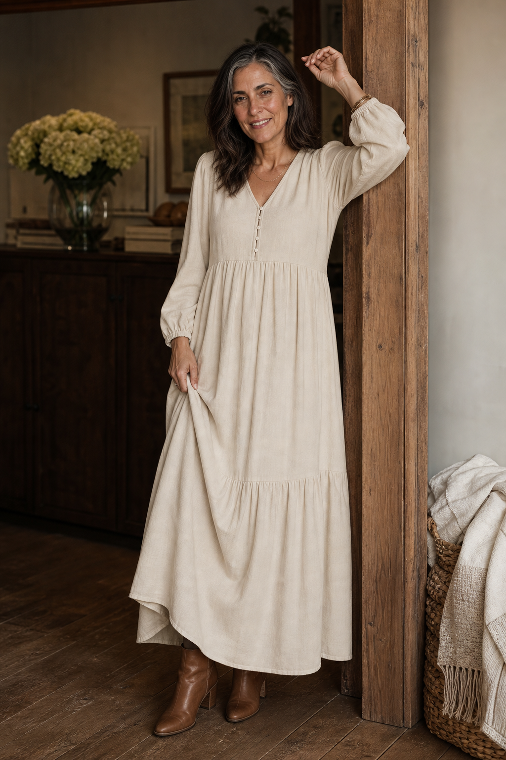 Wearbella – Relaxed V-Neck Flowy Maxi Dress