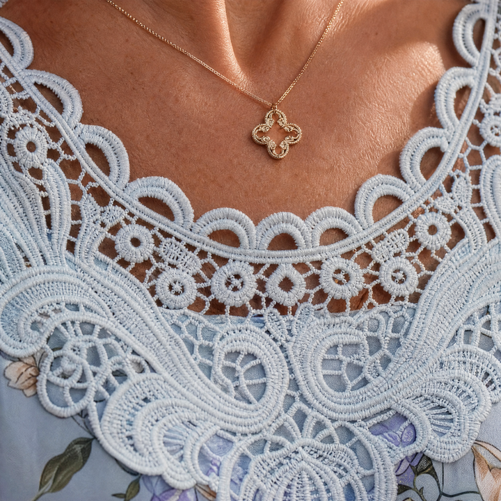 Florenza – Women's Lace Yoke Floral Blouse
