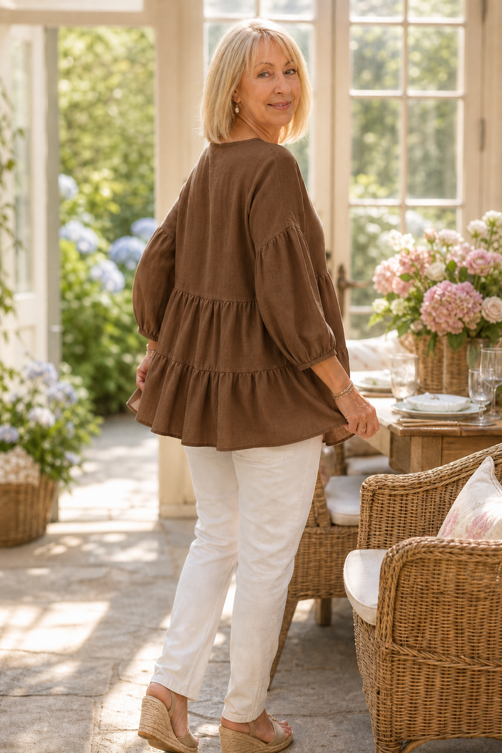 Lanterna – Embroidered Tiered Lantern Sleeve Blouse