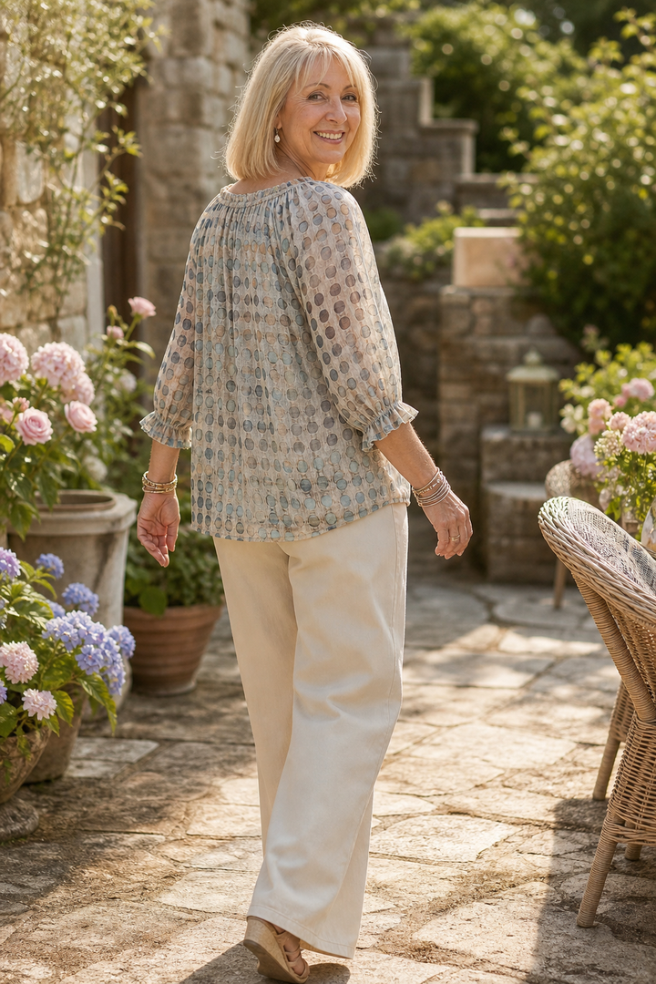 Vivelyn – Tie-Neck Ruffled Boho Print Blouse