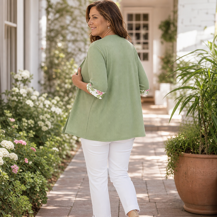 Layerlynn – Floral Panel Layered-Look Top