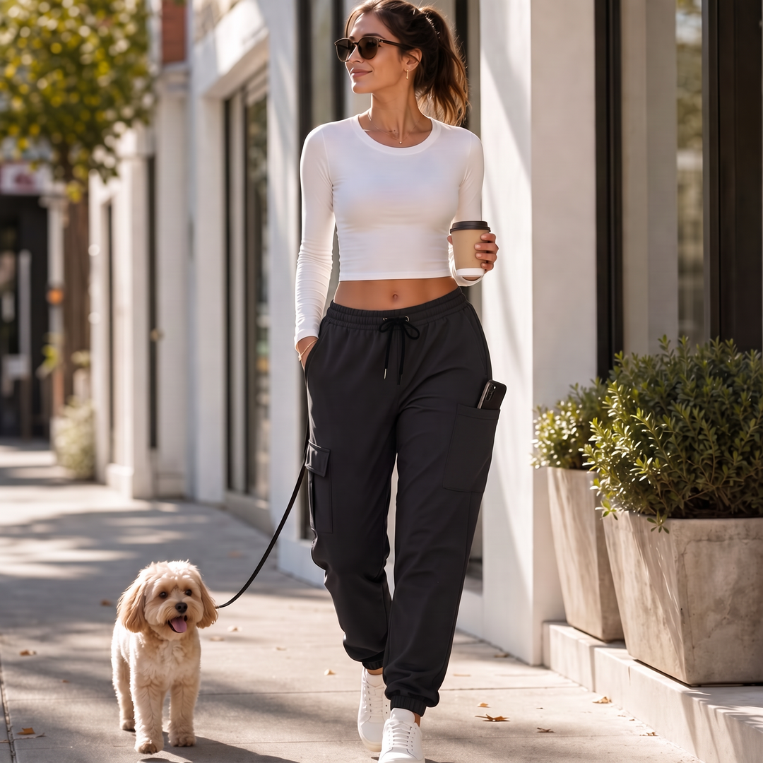 CargoEase – High-Waisted Wide-Leg Cargo Joggers
