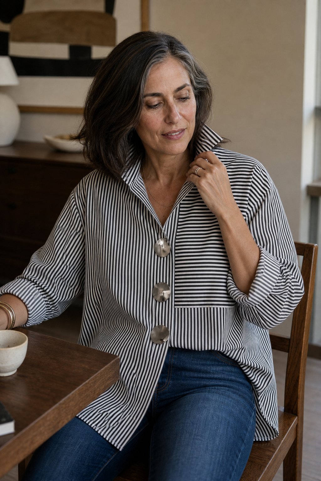 Veyrastripe – Irregular Stripe Stand Collar Shirt
