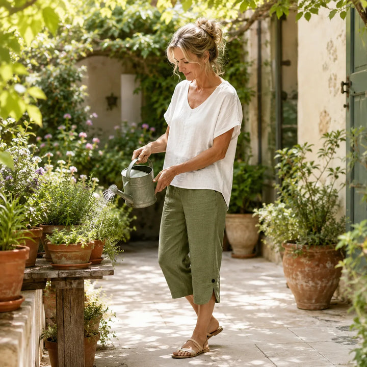 Brisana – Lightweight Linen-Look Capri Pants for Women  Soft Elastic Waist