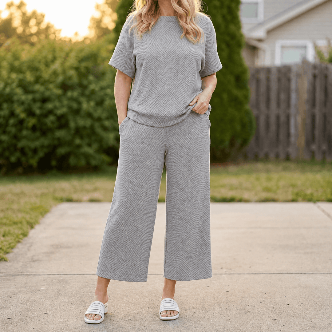 Lunavia – Women's Textured Knit Two-Piece Lounge Set Heather Grey / S