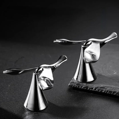 Aviro™ - Balancing Bird Bottle Opener