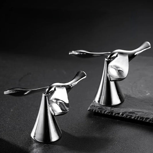 Aviro™ - Balancing Bird Bottle Opener