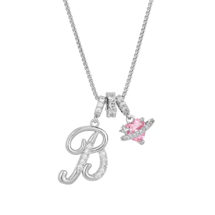 Levara – Personalized Initial Heart Necklace