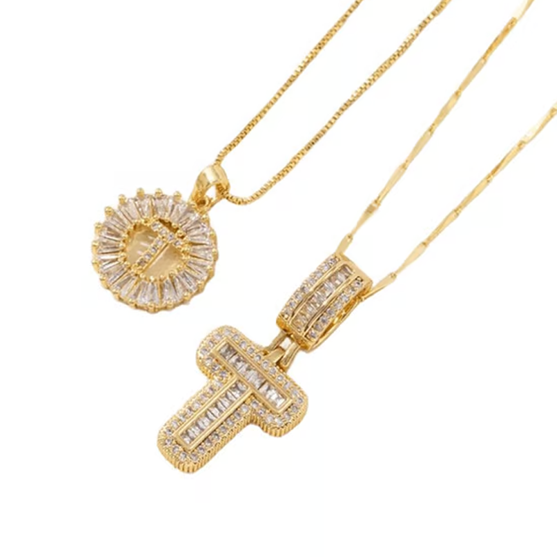 Luneria – Two-Piece Initial Pendant Necklace Set