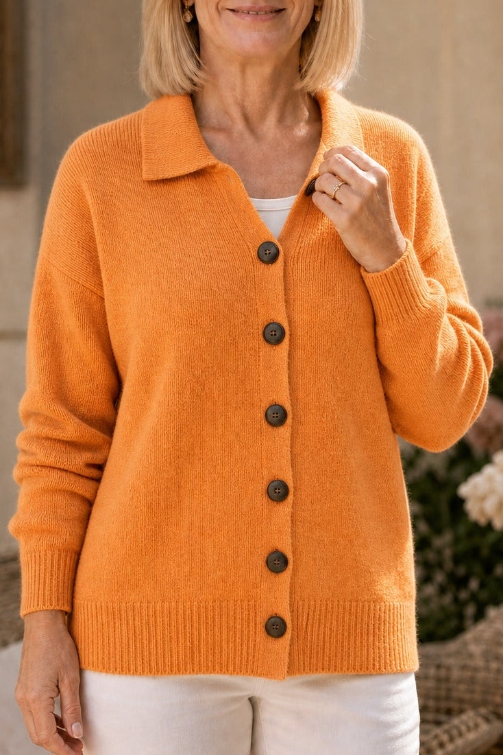 Softshirt – Knit Collared Button-Down Cardigan