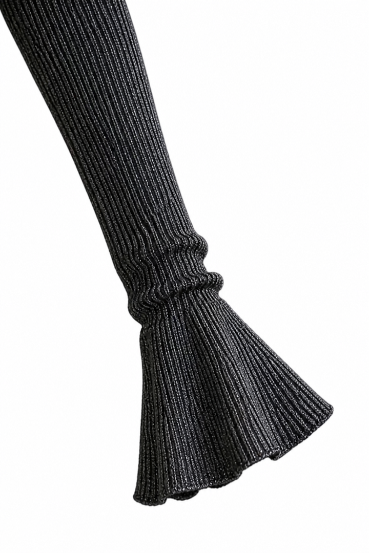 Fishtail Muse – Wide-Sleeve Fishtail Hem Evening Maxi Dress