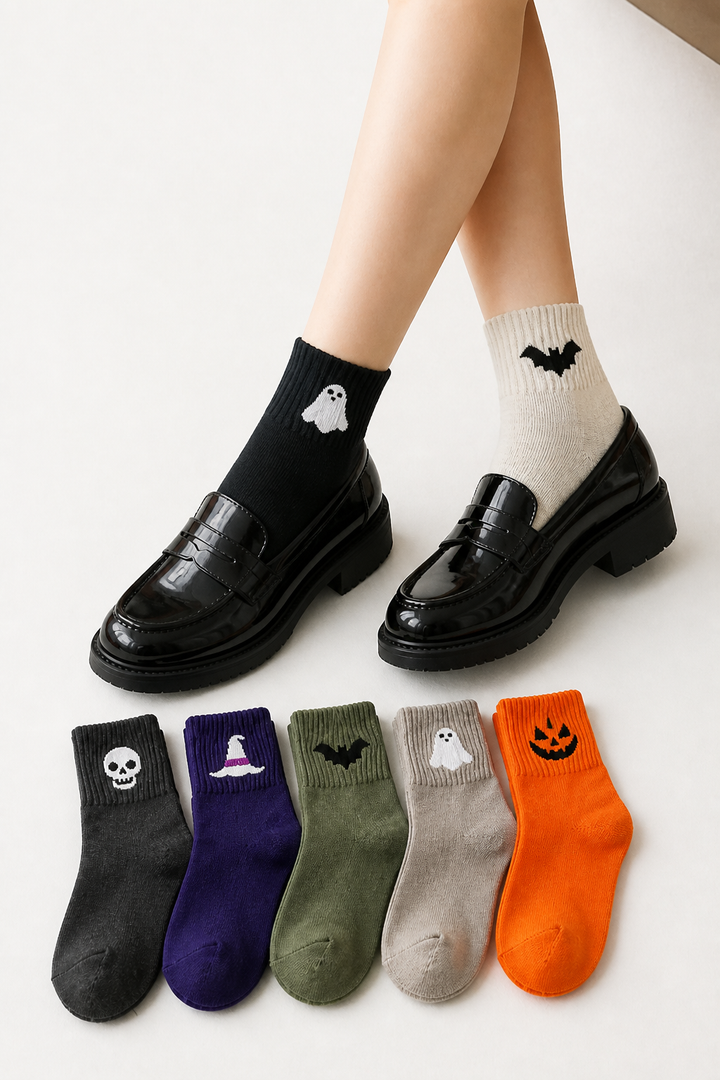 Cuffette – Embroidered Non-Slip Halloween Crew Socks