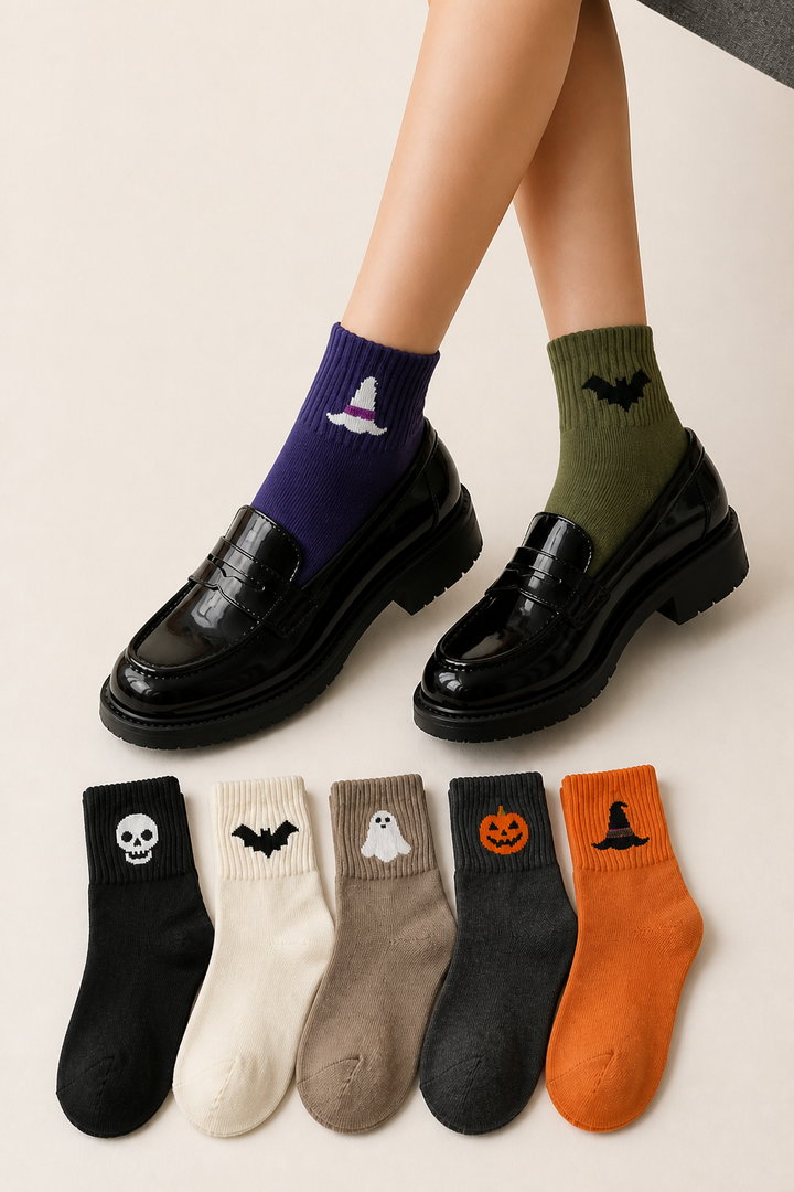 Cuffette – Embroidered Non-Slip Halloween Crew Socks
