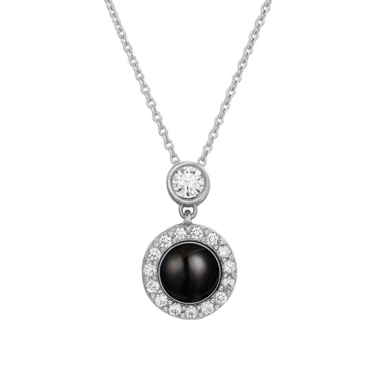 AmoraLens™ – Customizable Photo Necklace (60% Off)