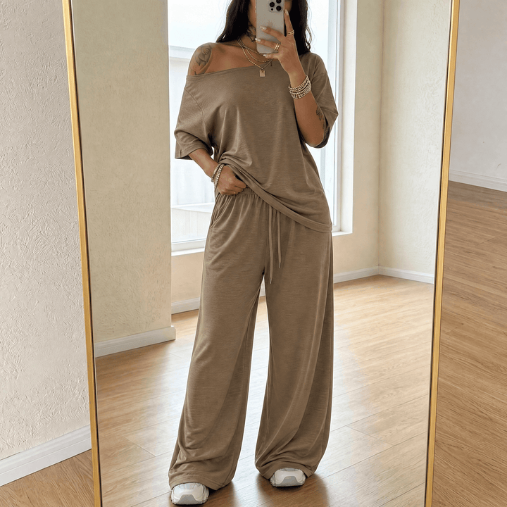 Solenya – Women's Off-Shoulder Two-Piece Set Camel / S