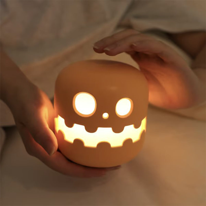 Hallowish™ – Pumpkin Night Light with Dimmer Timer (50% Off)