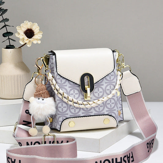 Veloura™ – 2025 Mini Shoulder Bag (50% Off)