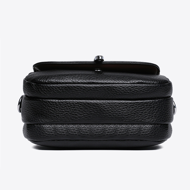 Eluna™ – Soft-Touch Crossbody (60% Off)