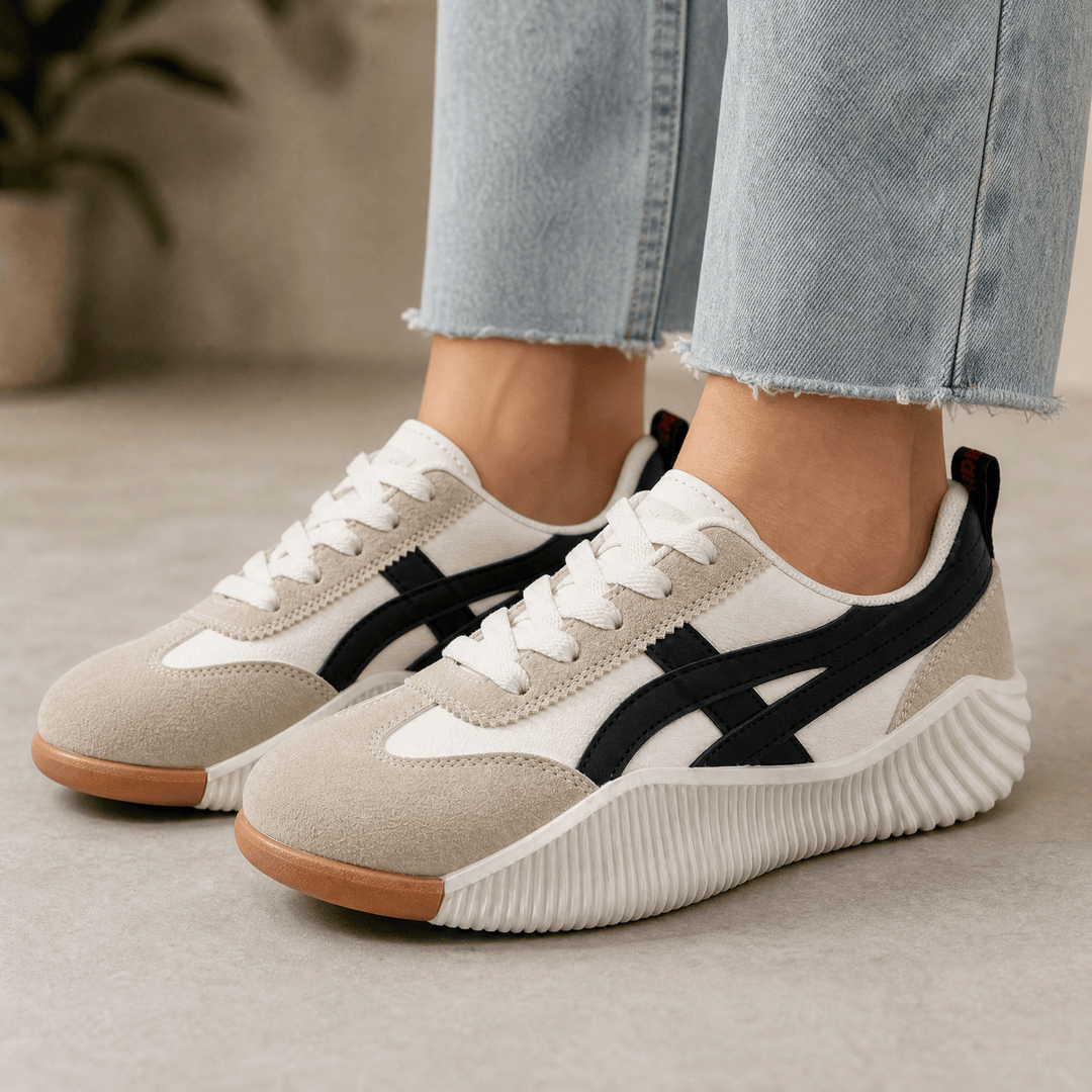 Stradia - Women's Retro Platform Sneakers for All Day Comfort Black - Beige / 5.5