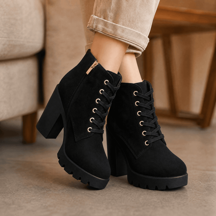 Strovia - Chunky Heel Ankle Boots with Fur Lining Black / 5