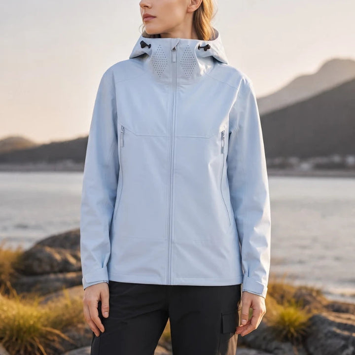 Trailform – Water-Repellent Hooded Softshell Jacket