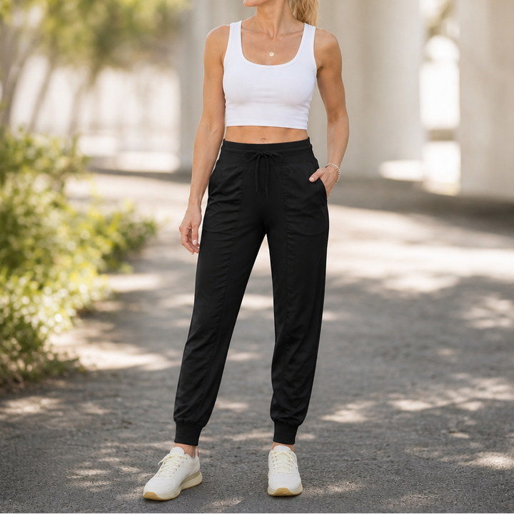 Dayliva – Quick-Dry Stretch Women’s Joggers