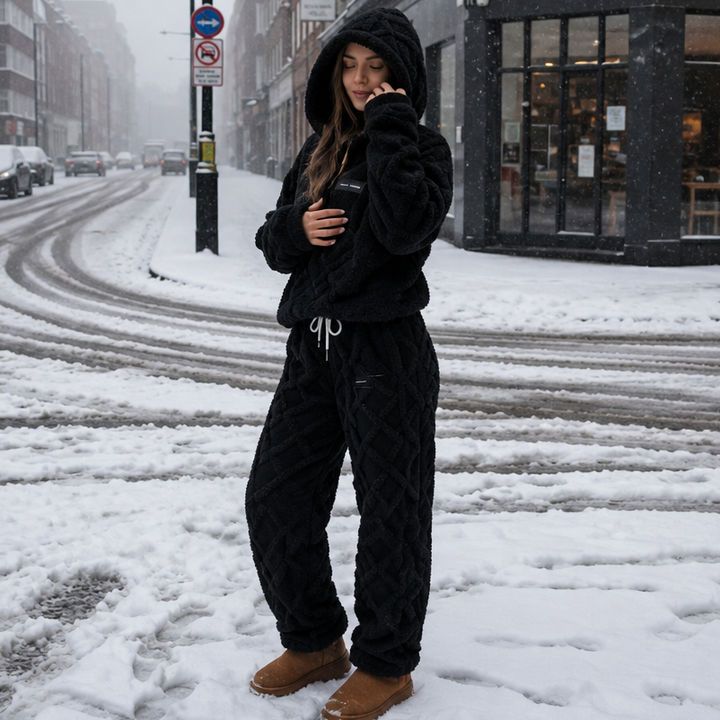 Wearbella – Embossed Fleece-Look Hoodie And Jogger Set
