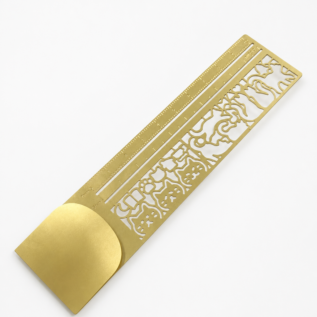 Markwell – Cat Stencil Ruler Bookmark