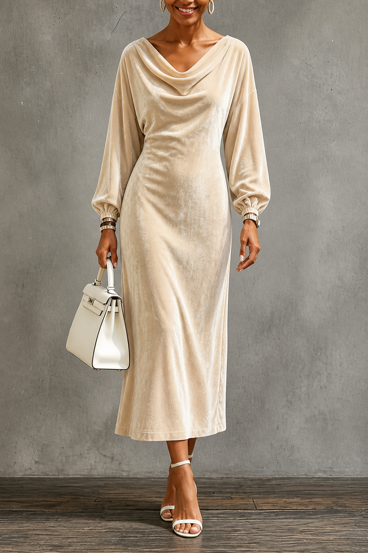 Velvienne – Round Neck Velvet Look Midi Dress