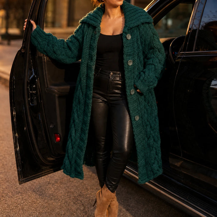 Cable & Clover – Chunky Cable-Knit Oversized Cardigan