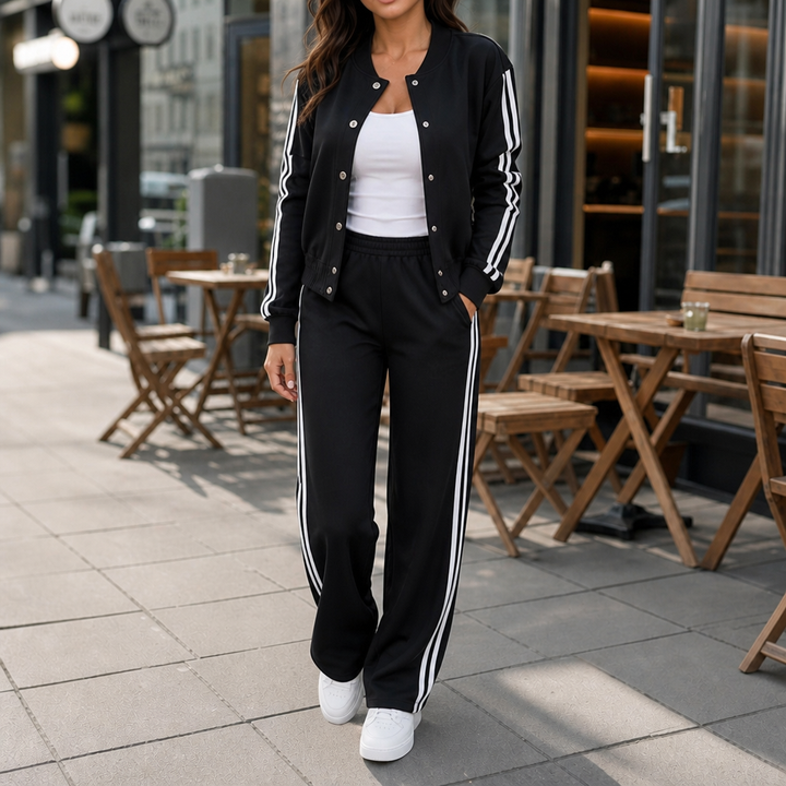 Wearbella – Contrast Stripe High-Waisted Wide-Leg Tracksuit Set