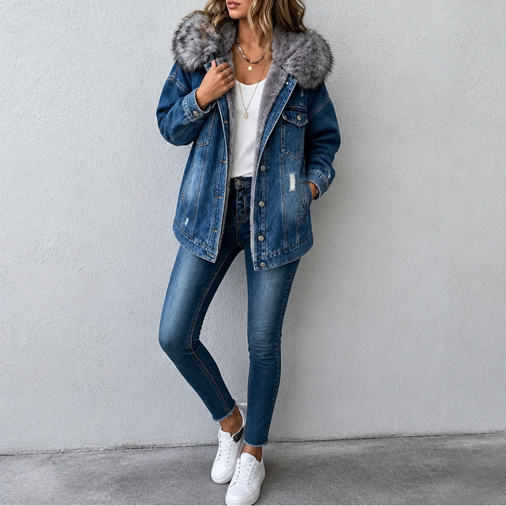 Wearbella – Fur-Collar Distressed Denim Jacket