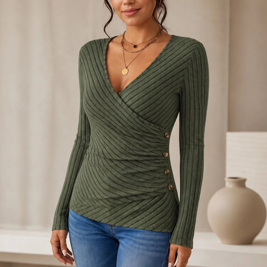 Veluna – Side-Ruched Ribbed Wrap Top