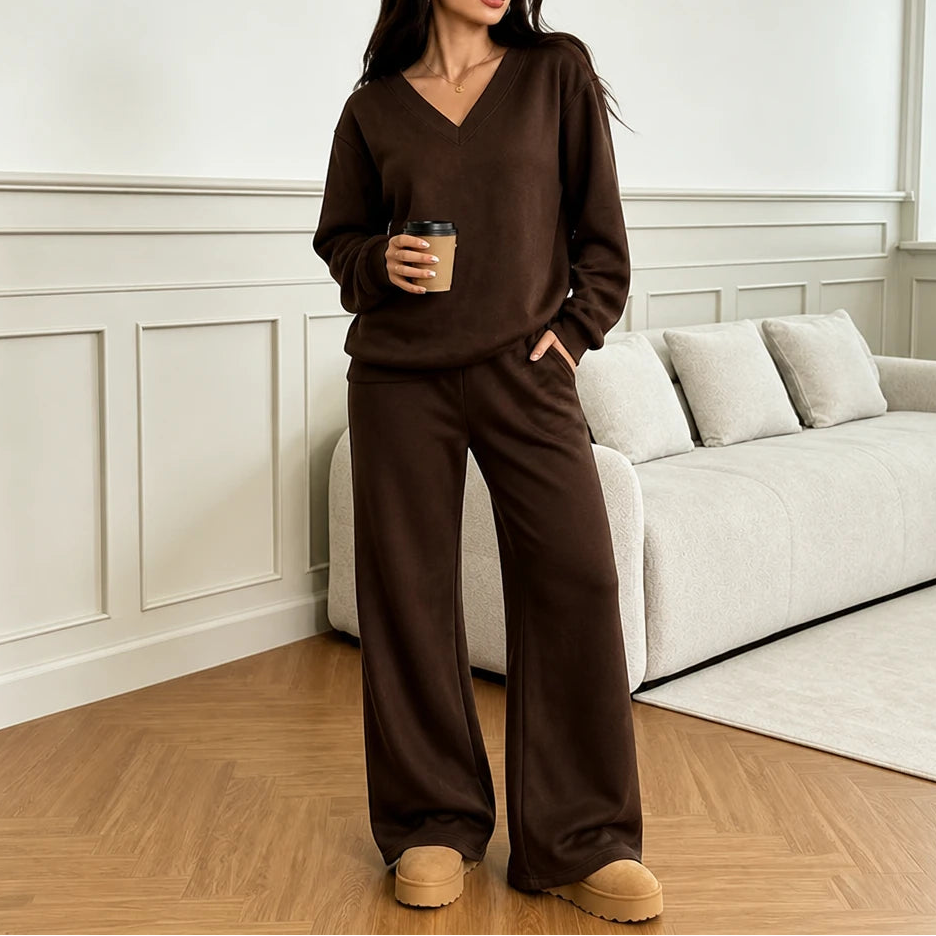Vivelyn – V-Neck Knit Sweatshirt And Pants Set