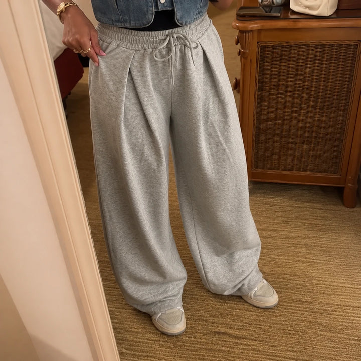 Pleatform – Deep Pleated Balloon-Leg Trousers