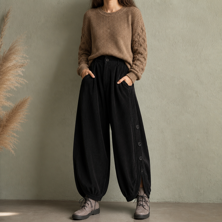 Cozelle – Side-Button Barrel Leg Corduroy Pants