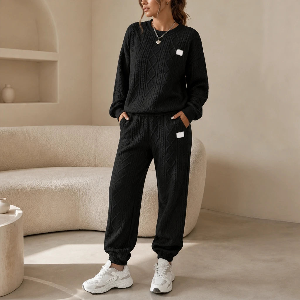 Cable & Co. – Cable-Knit Sweater And Trouser Set