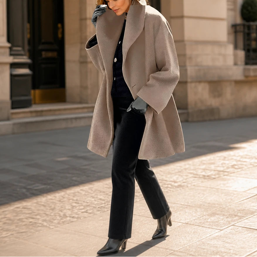 Adelyn – Oversized Taupe Long-Sleeve Coat