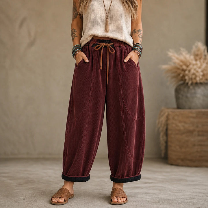 Colora – Color-Block Cropped Wide-Leg Pants