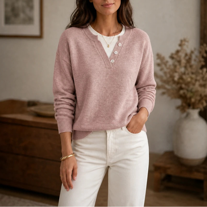 Layerelle – Contrast Mock-Neck Notched V-Neck Sweater