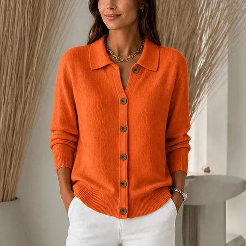 Collara – Turn-Down Collar Contrast-Button Knit Cardigan