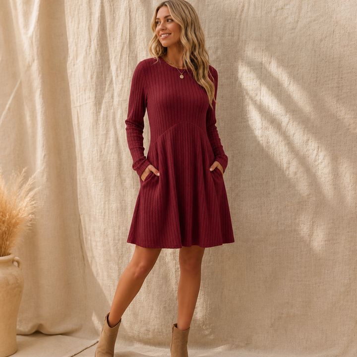 Vivelyn – High-Waisted Ribbed A-Line Midi Dress