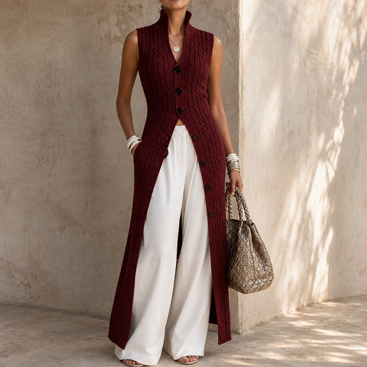 Elara Knit – Cable-Knit Longline Vest