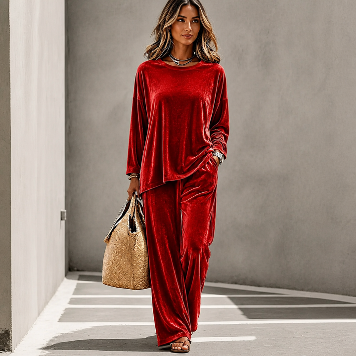 Velvenne – Wide-Leg Velvet-Look Top And Trouser Set