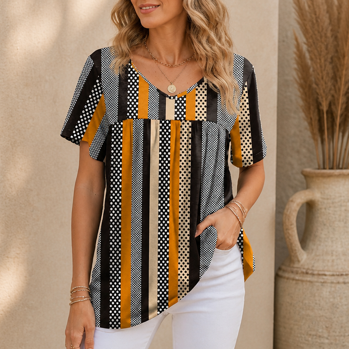 Draveil – The V-Neck Top That Skims, Not Clings