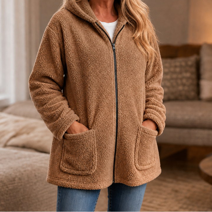Cozelle – Plush Hooded Oversized Zip-Up Jacket