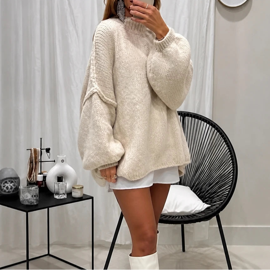 Lunavia – Loose-Fit Mock-Neck Knit Sweater