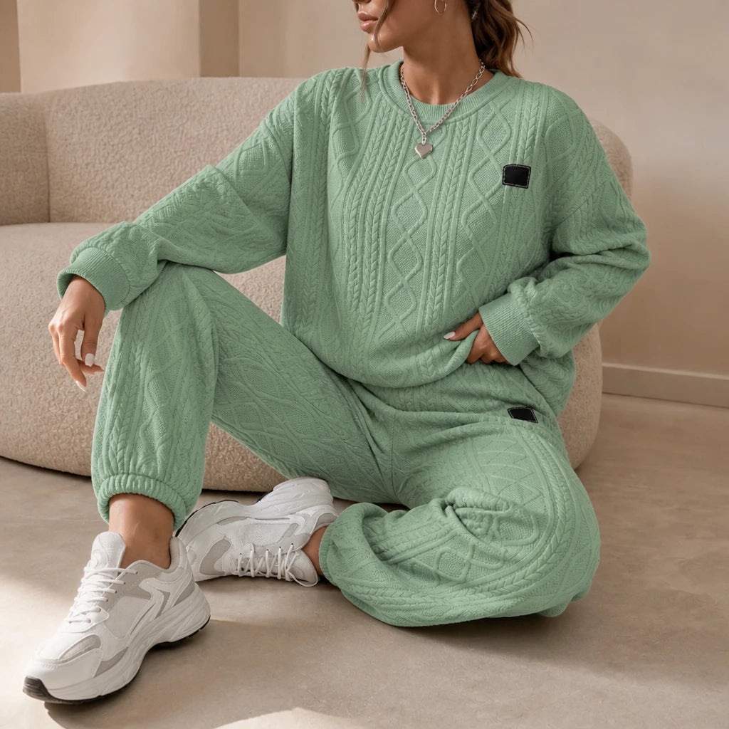 Cable & Co. – Cable-Knit Sweater And Trouser Set