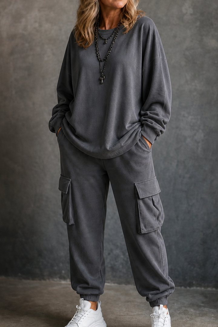Dayworn – Round Neck Top And Cargo Pants Set