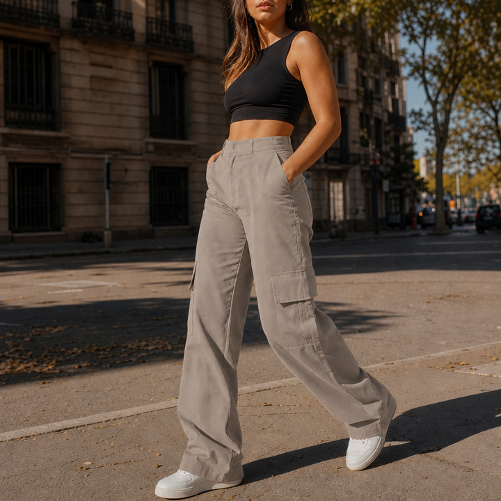 Silhoette – High-Waisted Straight-Leg Cargo Pants